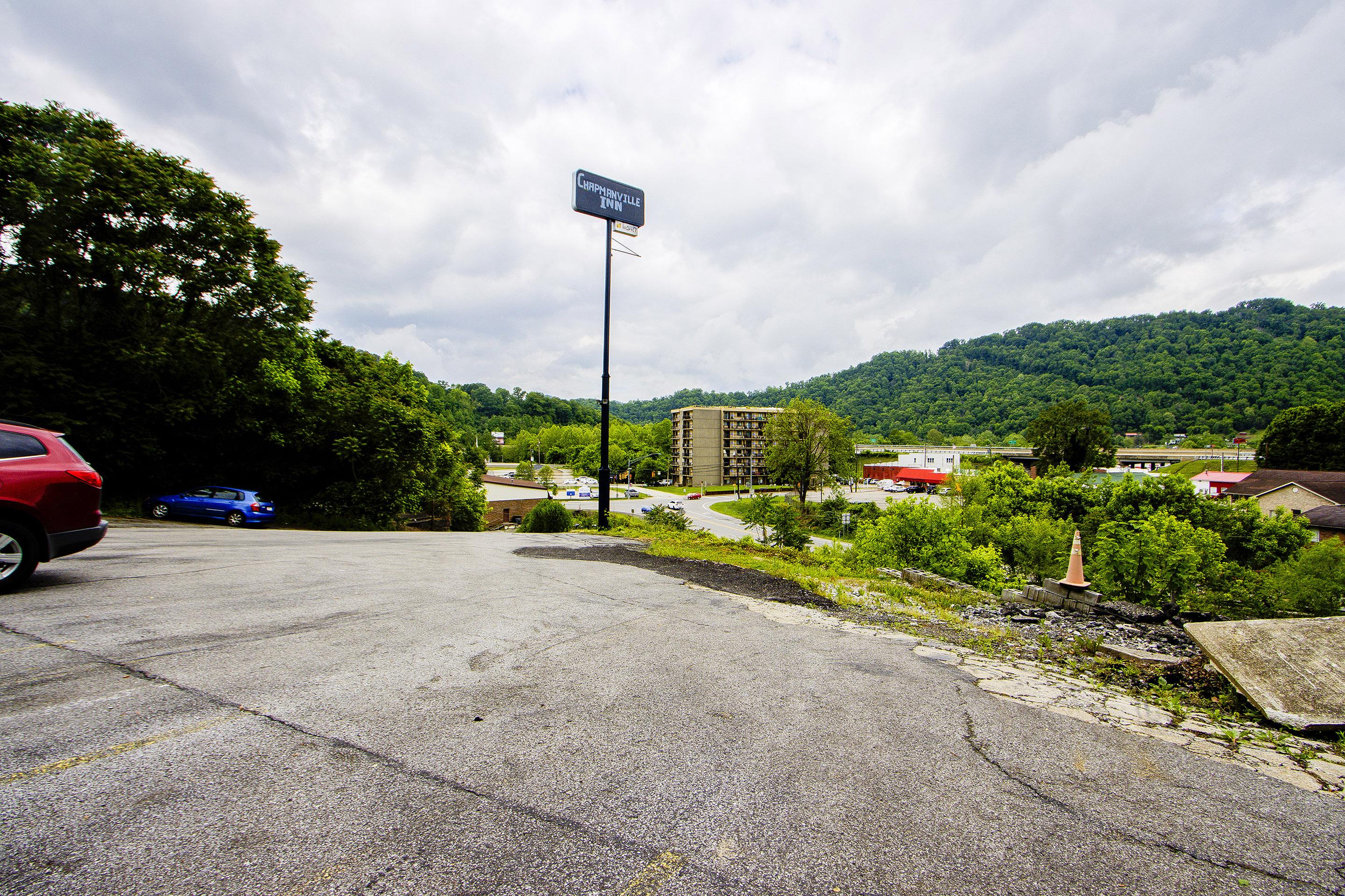 Oyo Hotel Chapmanville Inn, Wv - Hwy 119 Exterior photo