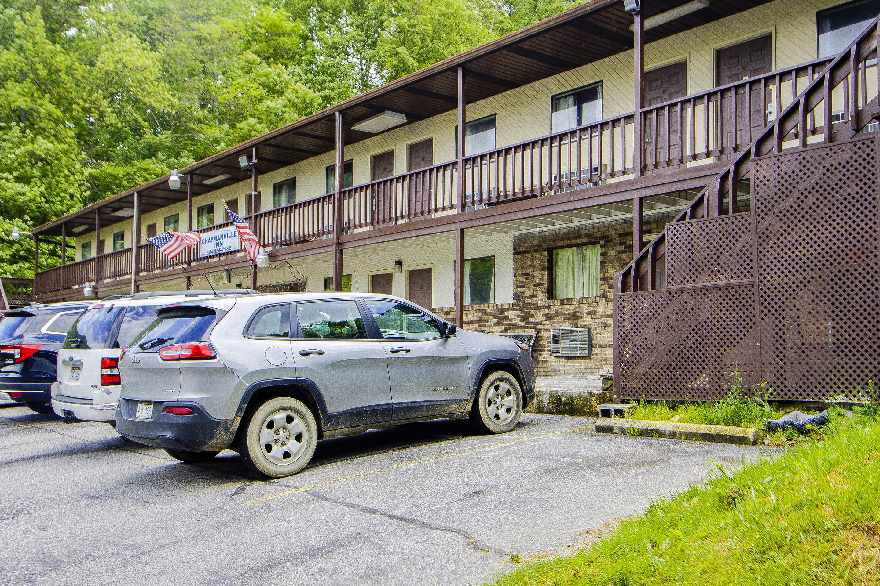 Oyo Hotel Chapmanville Inn, Wv - Hwy 119 Exterior photo